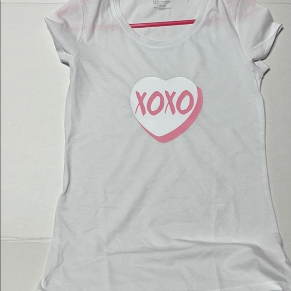 XOXO heart candy shirt💗🍭 - Picture 2 of 3